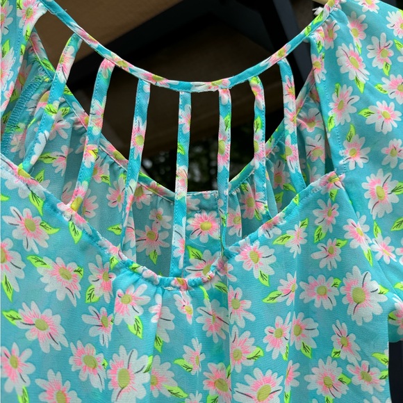 E hanger M, medium ladies halter top - Picture 2 of 6